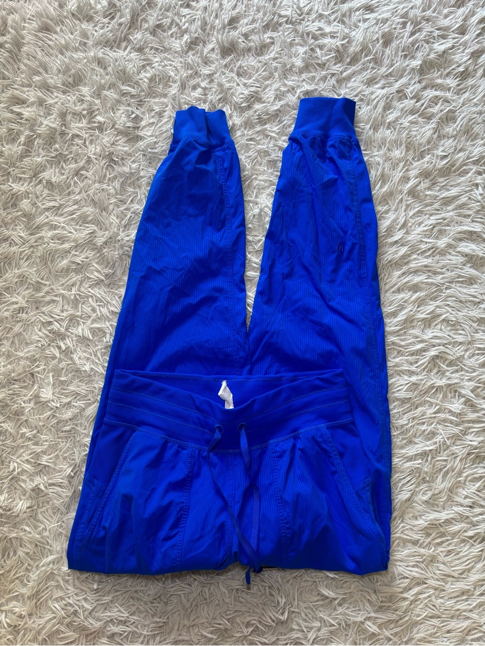 Lululemon dance studio jogger MR size 4 galactic cobalt